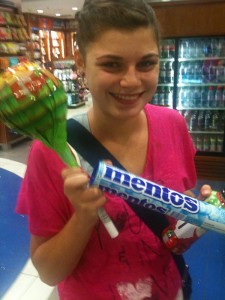 Andi scores a huge roll of Mentos in the Miami airpoirt