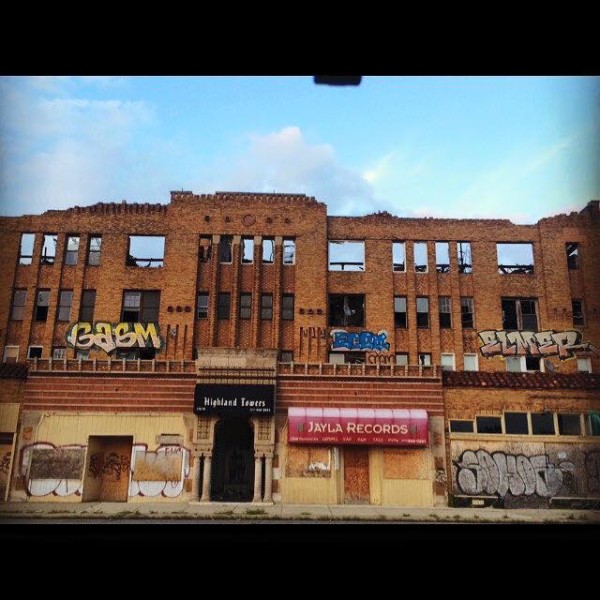 Snap shot of an all-too-typical building in Detroit, taken from the car as we drove by.